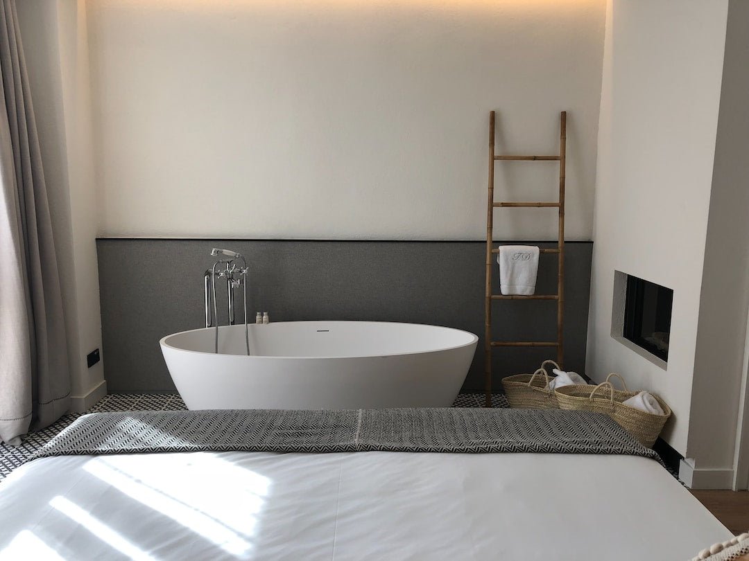 African-Inspired Bathroom Decor: A Touch of Exotic Elegance - Paulski Art 