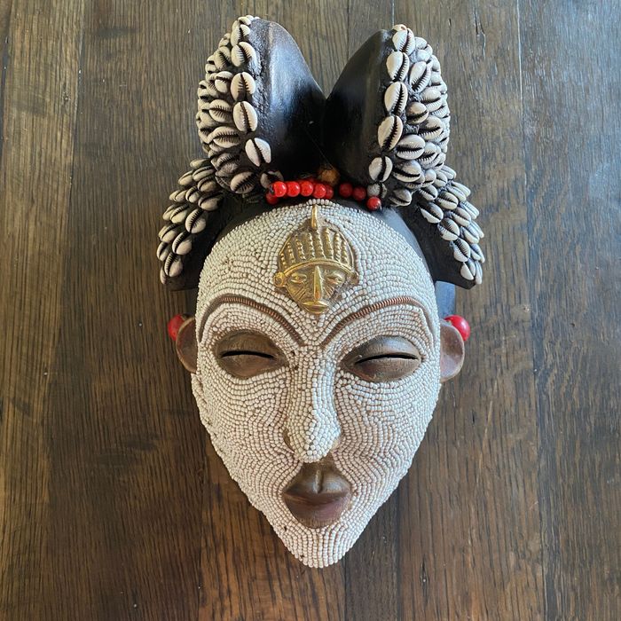 XL Baule Beaded African Mask